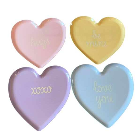 4pc Cupcakes & Cashmere Valentine Conversation Heart Melamine Plates 9.5in New - Picture 3 of 12